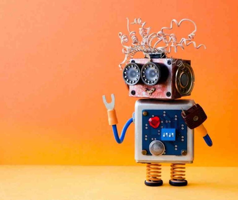 10 Lines on Robot in Hindi | रोबोट पर १० पंक्तियाँ हिंदी मे